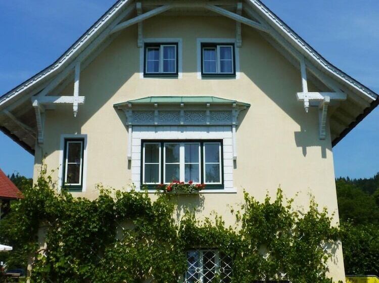 Landhaus Strussnighof