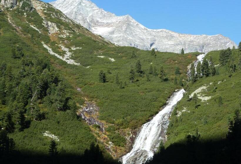بنسيون Gasthaus Schwarzenstein