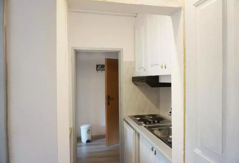 펜션 Karawanken Lodge