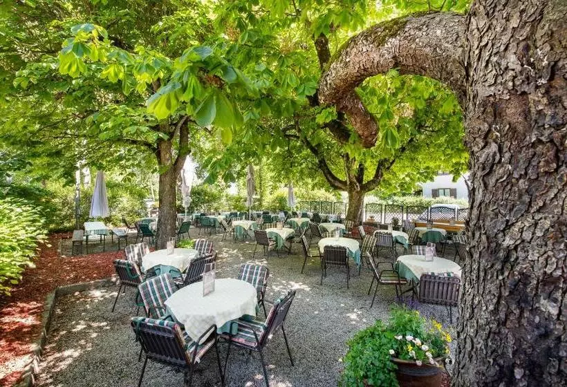 ペンション Landgasthof Altwirt