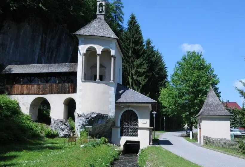 Grum In Arnoldstein Pension