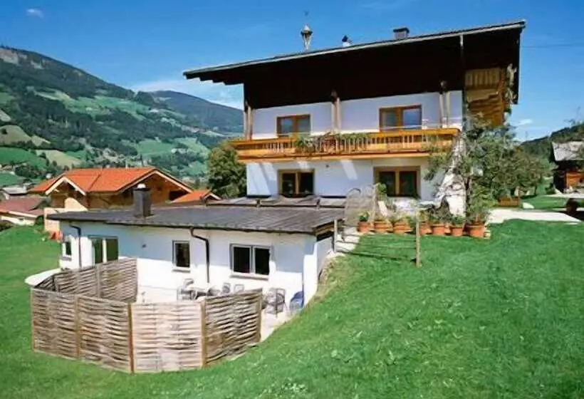 민박 Pension Kristall