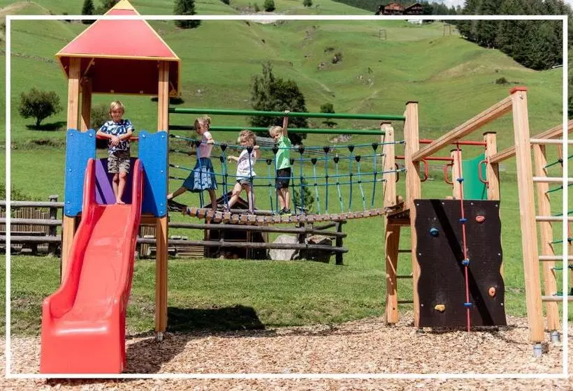 住宿加早餐  Tyrol Mountain Aparts   Urlaubsresort Hafele