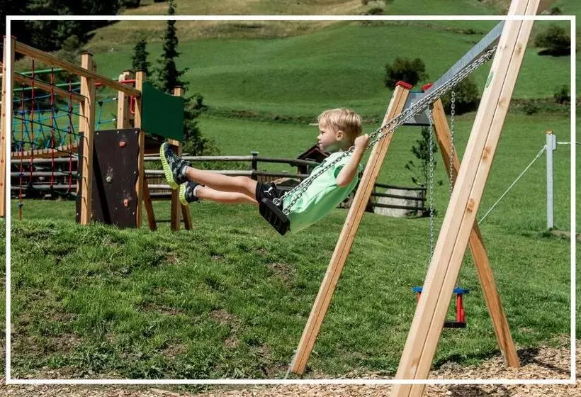 住宿加早餐  Tyrol Mountain Aparts   Urlaubsresort Hafele