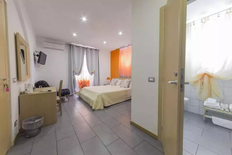 هتل Affittacamere Lunamar