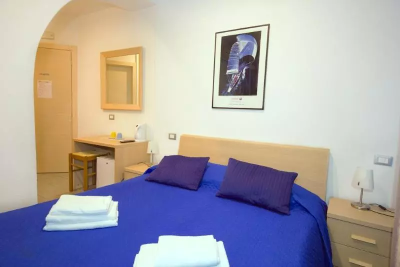 هتل Affittacamere Lunamar