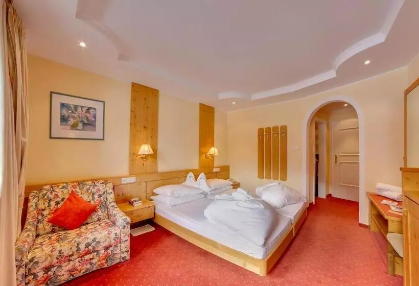 Отель Berger Superior