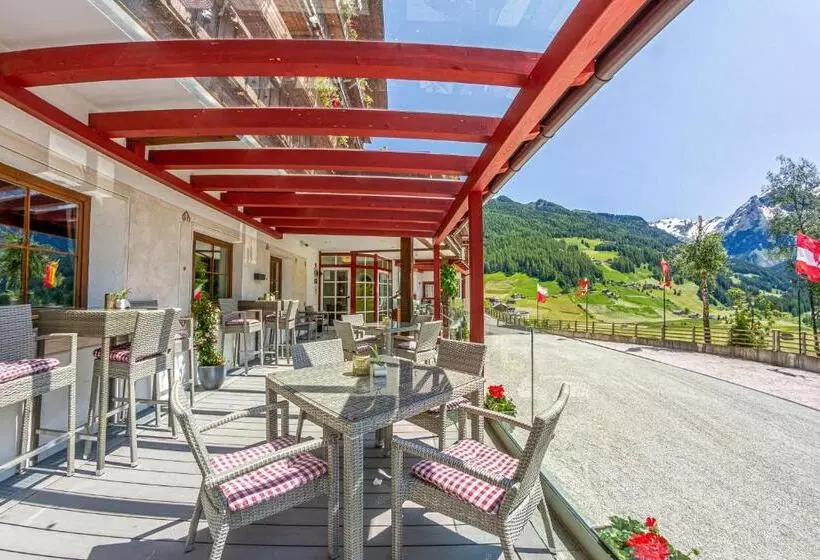 Отель Berger Superior