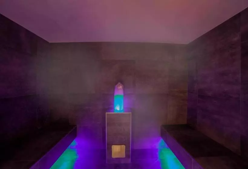 Отель Berger Superior