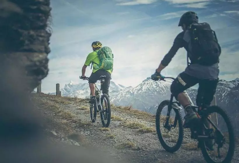 ホテル Brenner Stop & Go