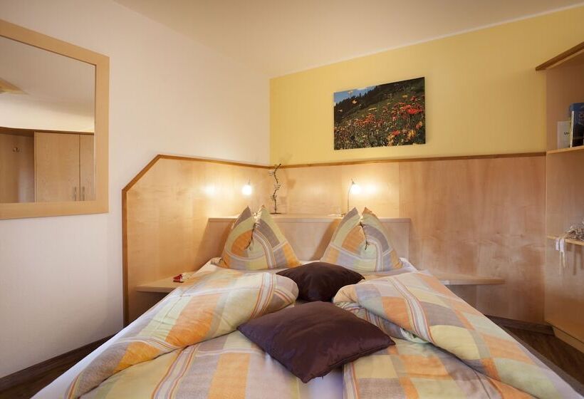 Отель Ferienhaus Sonnenhang