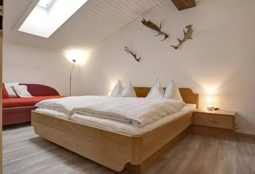 ホテル Pension Forsthof