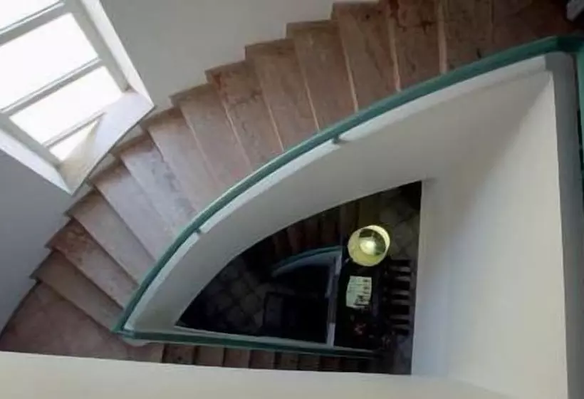 בית מלון כפרי Rossi