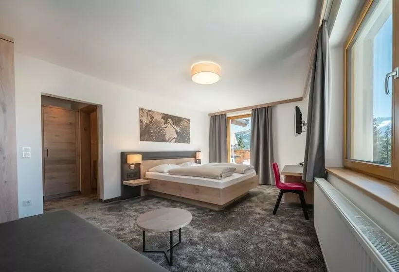 Ursprung Panorama Hotel Königsleiten