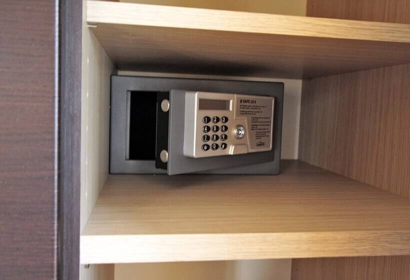 Nature Bio Hotel Elite