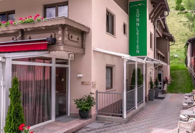 Ski In I Ski Out Gourmethotel Sonnleiten