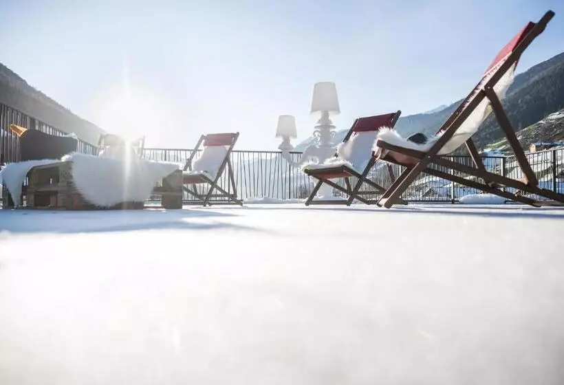 Ski In I Ski Out Gourmethotel Sonnleiten