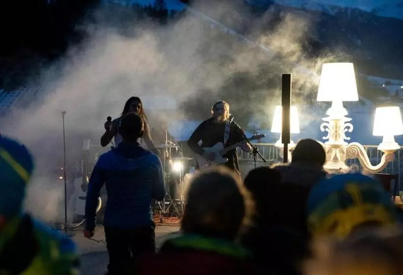 Ski In I Ski Out Gourmethotel Sonnleiten