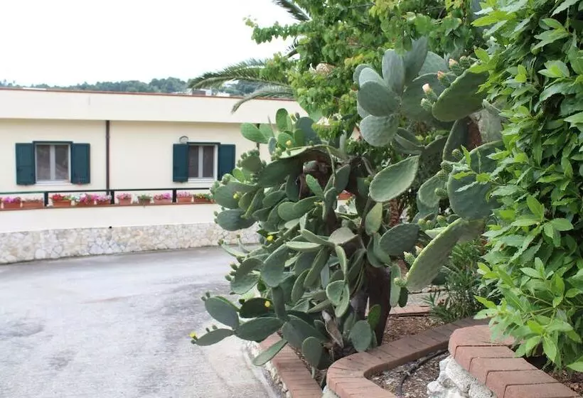 Villaggio Turistico Defensola