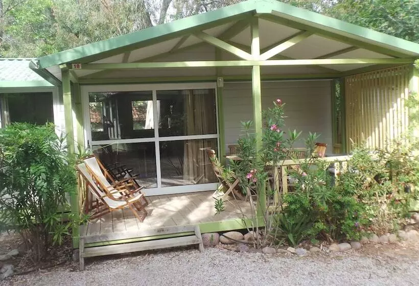 בית מלון כפרי Camping La Clé Des Champs