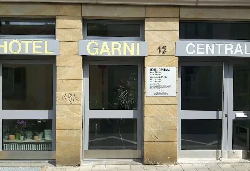 בית מלון כפרי Central