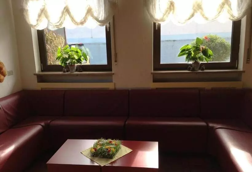 בית מלון כפרי Daniela