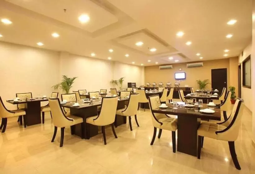 Five Elements Hotels The Claire