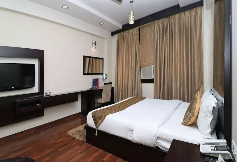 Five Elements Hotels The Claire