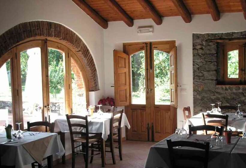 هتل Agriturismo Galea