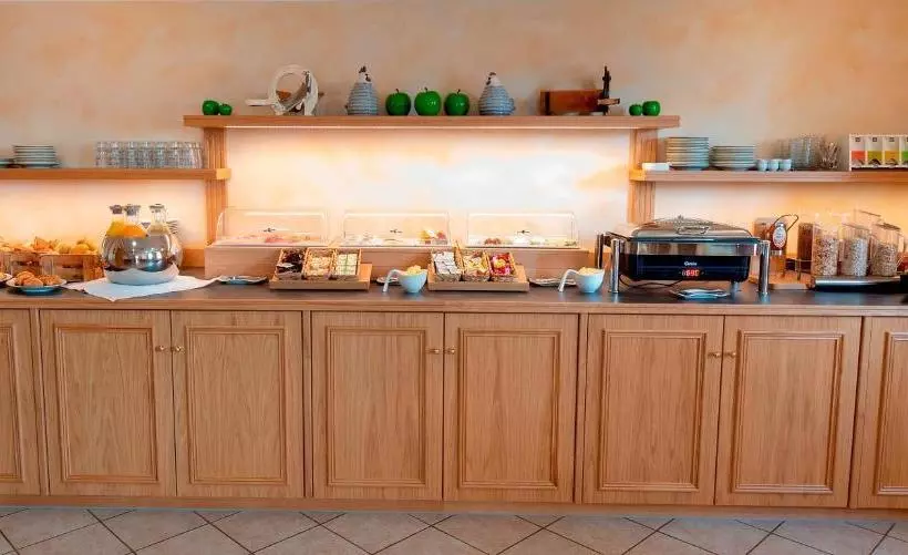 Luckai Hotel & Restaurant Inhaber Dennis Burmann