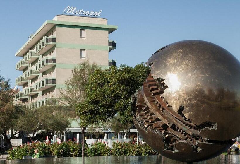 בית מלון כפרי Metropol