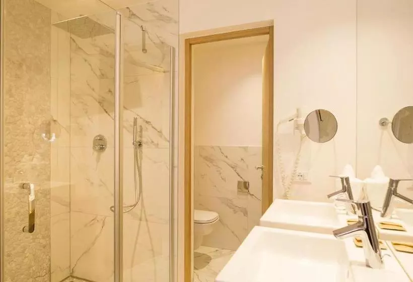 Отель Schwarzer Widder