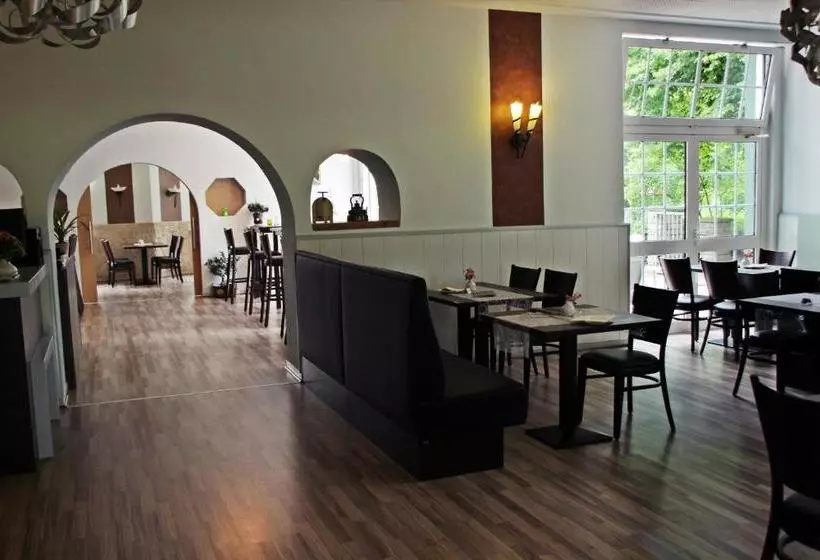 ホテル Volksgarten-mengede