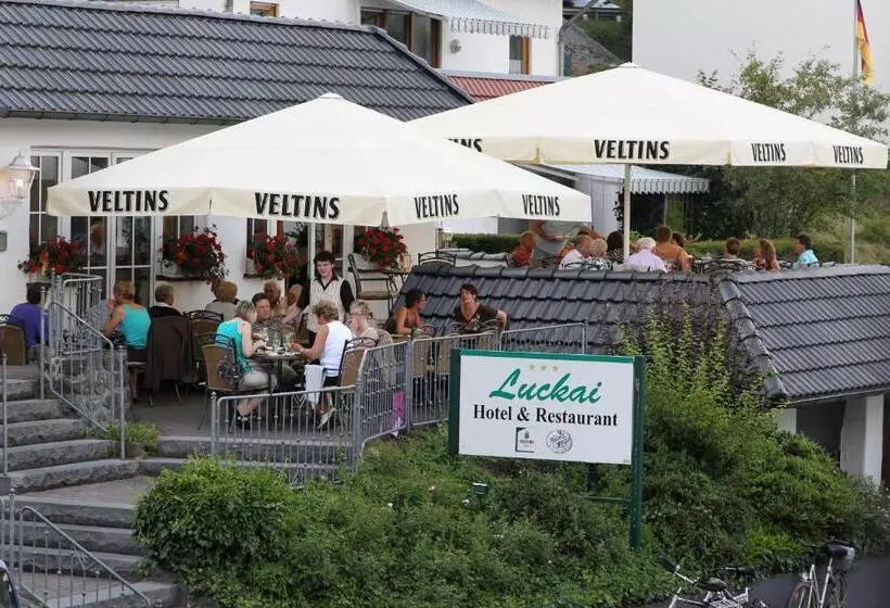 Luckai Hotel & Restaurant Inhaber Dennis Burmann