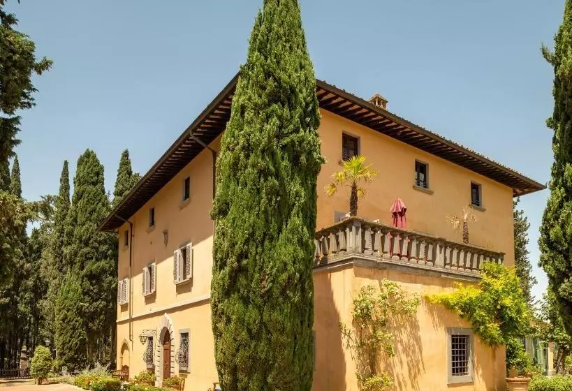 إقامة Villa La Cappella