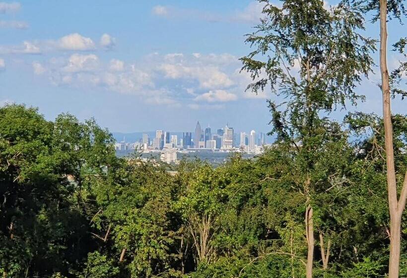 Dreispitz  B&b Hotel Garni