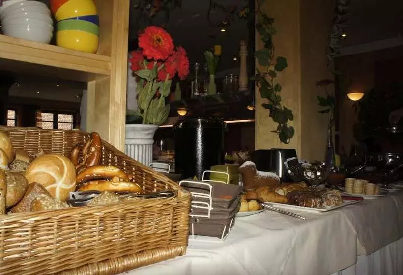 فندق Behringers Freizeit  Und Tagungs