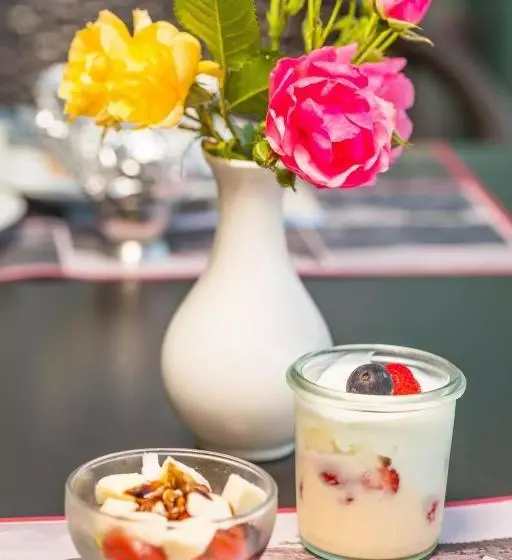 Отель Berghof Grüner Baum