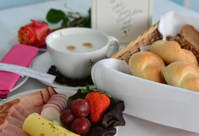 בית מלון כפרי Garni Lindacher Hof