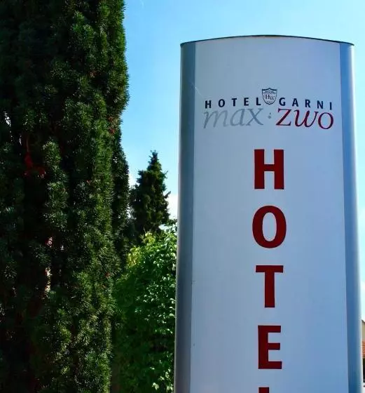Отель Garni Max Zwo