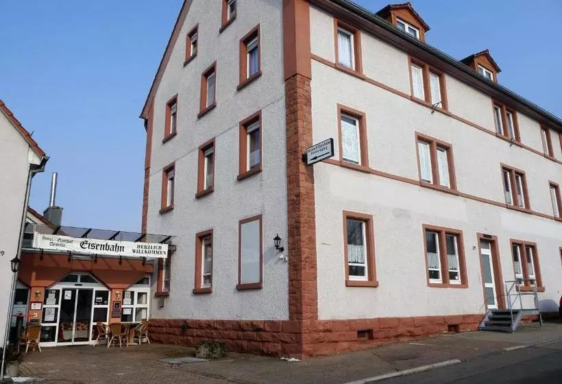 Отель Gasthof Destille Eisenbahn