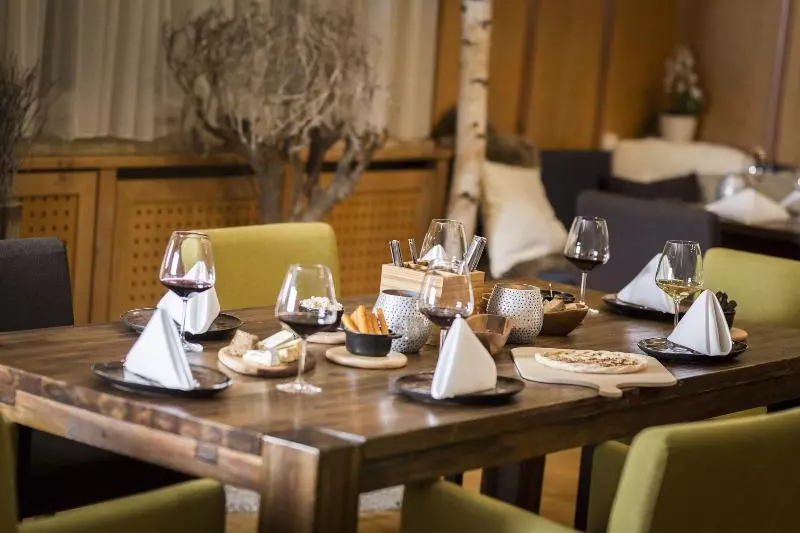 호텔 & Restaurant Rose