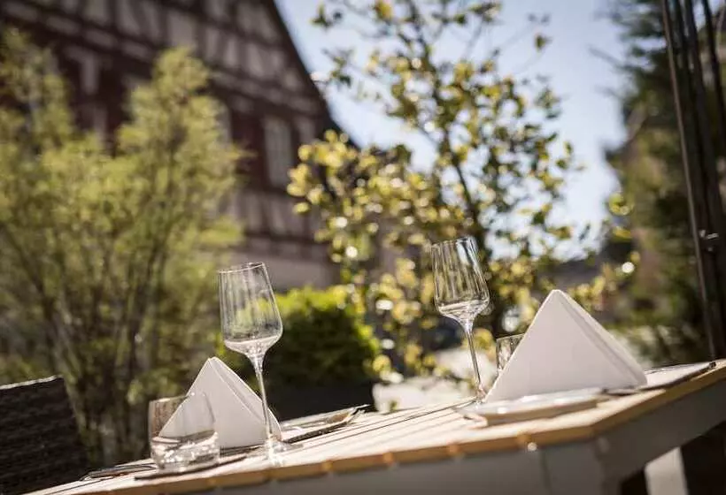 호텔 & Restaurant Rose