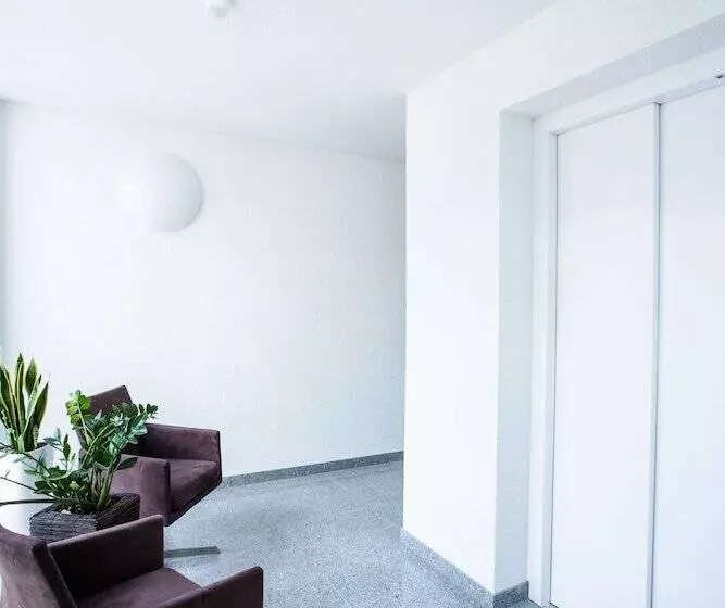 호텔 & Restaurant Rose