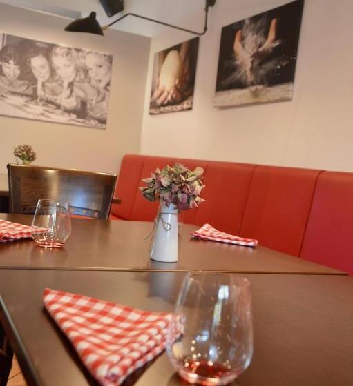 호텔 Weinhaus Hoff