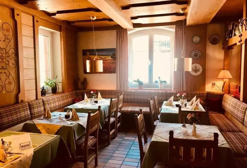 Отель Zum Engel