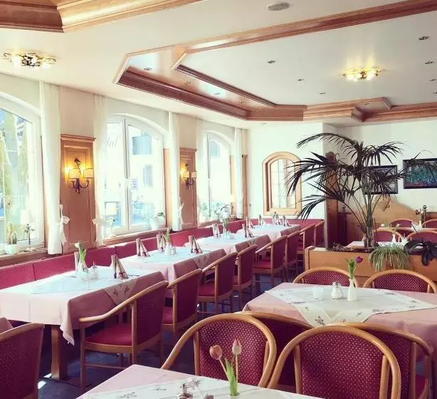 Отель Zum Engel