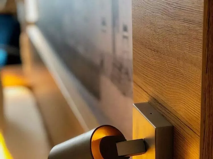 Отель Zum Engel