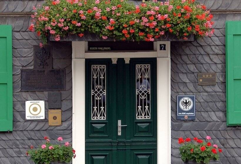 בית מלון כפרי Zur Eich