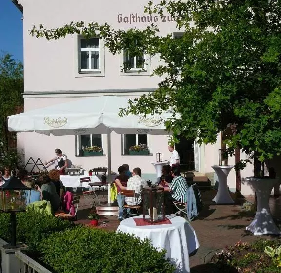 Hotelli Gasthaus Zur Eiche